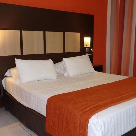 Central Hotel Kajenna Zewnętrze zdjęcie
